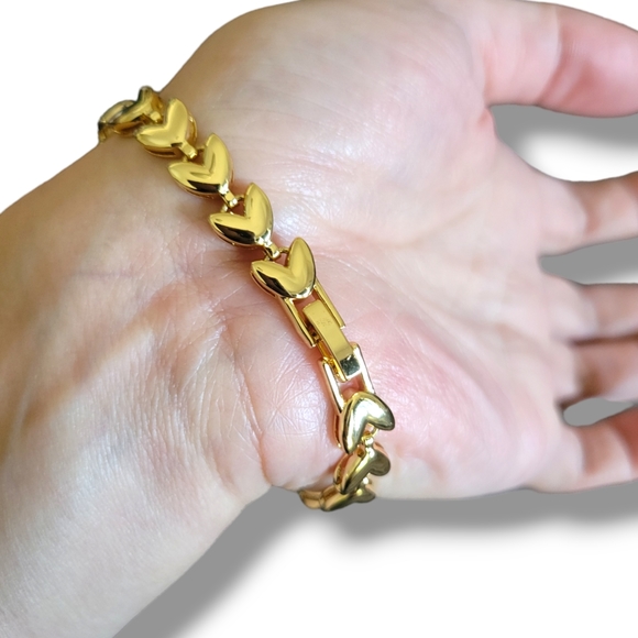 ✨️HP✨️Daniel Steiger | NWOT Desira Radiance Multicolor Floral Gold Tone Bracelet - Picture 5 of 7